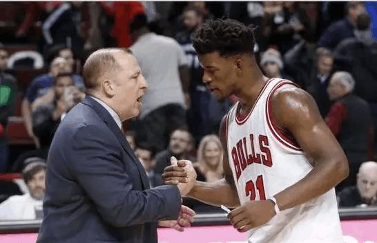 更有老球迷 更有老球迷